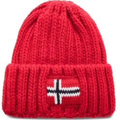 Czapka NAPAPIJRI - K Semiury 2 N0YID2 Pop Red R41. Czerwone czapki damskie Napapijri, bez wzorów, z wiskozy. W wyprzedaży za 139,00 zł.