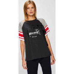 Pinko - Top. Czarne bluzki damskie Pinko, s, z nadrukiem, z bawełny, z okrągłym kołnierzem, z krótkim rękawem. W wyprzedaży za 449,90 zł.