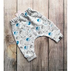 Pumpy, baggy w sowy. Szare spodnie dresowe dziewczęce marki Pakamera, z dresówki. Za 79,00 zł.