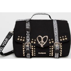 Desigual - Torebka. Brązowe torebki klasyczne damskie Desigual, w paski, z poliesteru, casualowe, na ramię, średnie, bez dodatków. Za 349,90 zł.