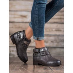 BOTKI Z BROKATEM. Szare botki damskie Forever Folie, bez obcasa, bez zapięcia. Za 65,90 zł.