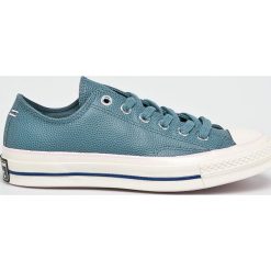 Converse - Tenisówki. Niebieskie trampki i tenisówki damskie Converse, bez wzorów, ze skóry, bez zapięcia. W wyprzedaży za 269,90 zł.