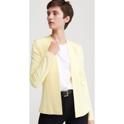 Gładki żakiet - Żółty. Żółte żakiety damskie Reserved, s, bez wzorów. Za 119,99 zł.