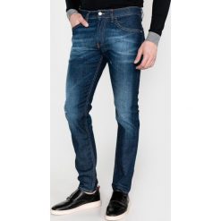 Diesel Thommer Dżinsy Niebieski. Niebieskie jeansy męskie Diesel, bez wzorów. Za 662,95 zł.