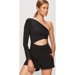 LaBellaMafia - Longsleeve. Czarne topy damskie LABELLAMAFIA, s, z nadrukiem, z elastanu, casualowe, bez kołnierzyka. Za 159,90 zł.