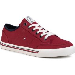 Tenisówki TOMMY HILFIGER - Core Corporate Textile Sneaker Regatta Red XIT. Czerwone półbuty męskie TOMMY HILFIGER, bez wzorów, z gumy, bez zapięcia. Za 339,00 zł.