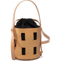 Torebka HISPANITAS - BV09899 Black. Pomarańczowe torebki klasyczne damskie Hispanitas, bez wzorów, ze skóry, klasyczne, bez dodatków. W wyprzedaży za 379,00 zł.