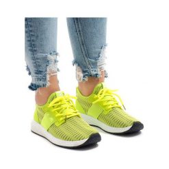 Zielone obuwie sportowe 275-Y. Zielone buty sportowe damskie ButyModne, bez wzorów, sportowe. Za 59,00 zł.