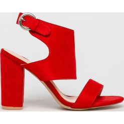 Answear - Sandały Laura Mode. Czarne sandały damskie ANSWEAR, bez wzorów, z materiału, z okrągłym noskiem, bez obcasa, na obcasie, na klamry. W wyprzedaży za 69,90 zł.