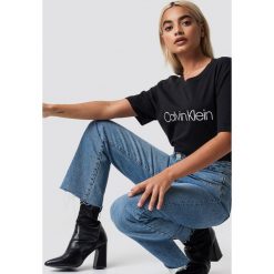 T-shirty damskie: Calvin Klein T-shirt SS Crew Neck Oversized - Black