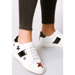 Biało-Czarne Buty Sportowe Teran. Czarne buty sportowe damskie Born2be, bez wzorów, sportowe. W wyprzedaży za 39,99 zł.