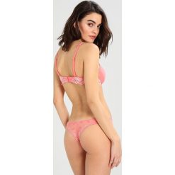 Majtki damskie: Chantelle CHAMPS ELYSEES Stringi grapefruit