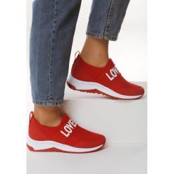 Czerwone Buty Sportowe Real Deal. Buty sportowe damskie Born2be. Za 69,99 zł.