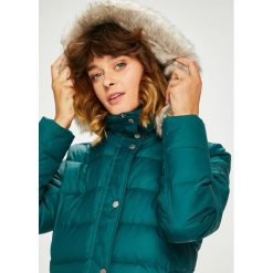 Tommy Hilfiger - Kurtka puchowa. Czerwone kurtki damskie TOMMY HILFIGER, s, bez wzorów, z poliesteru, długie. W wyprzedaży za 949,90 zł.
