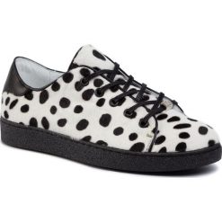 Sneakersy EVA MINGE - EM-10-06-000480 601. Białe półbuty damskie Eva Minge, ze skóry. W wyprzedaży za 299,00 zł.