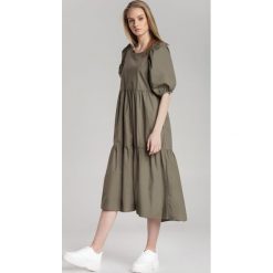 Ciemnozielona Sukienka Sonoma. Zielone sukienki dziewczęce Renee, bez wzorów, z krótkim rękawem, krótkie, midi, trapezowe. Za 149,99 zł.