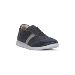 Buty Igi co MONTONE OPACO. Niebieskie trampki męskie marki Igi co, bez wzorów, bez zapięcia. Za 371,06 zł.