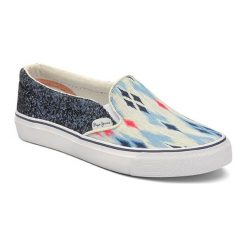 Sneakersy w kolorze kremowo-granatowym. Niebieskie sneakersy damskie Melissa, Pepe Jeans, z tkaniny. W wyprzedaży za 109,95 zł.