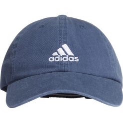 CZAPKA Z DASZKIEM ADIDAS ORIGINALS (DAMSKA). Czapki damskie Adidas, bez wzorów. W wyprzedaży za 69,99 zł.