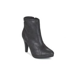 Botki LPB Shoes AUDE. Czarne botki damskie marki LPB Shoes, bez obcasa, bez zapięcia. Za 239,20 zł.