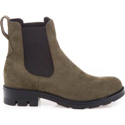 Ocieplane sztyblety na płaskim obcasie - skóra naturalna - model 479 - kolor oliwka. Zielone botki damskie Zapato, na zimę, z jeansu, eleganckie, na niskim obcasie, na obcasie, bez zapięcia. Za 399,00 zł.