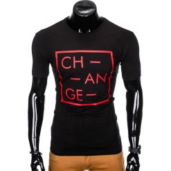 T-SHIRT MĘSKI Z NADRUKIEM S991 - CZARNY. Czarne t-shirty męskie z nadrukiem Ombre Clothing, m. Za 19,99 zł.