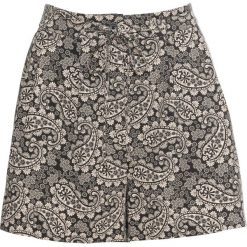 Bermudy bonprix czarno-beżowy w deseń paisley. Czarne szorty damskie bonprix, paisley. Za 37,99 zł.
