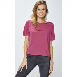Reebok - Top Perforated Tee. Różowe topy damskie Reebok, s, z elastanu. W wyprzedaży za 59,90 zł.