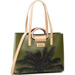 Torebka MONNARI - BAG2000-008 Green. Zielone torebki klasyczne damskie Monnari, bez wzorów, ze skóry ekologicznej, klasyczne, bez dodatków. W wyprzedaży za 149,00 zł.