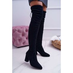 Kozaki Damskie Na Słupku Zamszowe Czarne Bernet. Czarne kozaki damskie Tagless, na imprezę, z zamszu, eleganckie, bez obcasa, na słupku, bez zapięcia. Za 179,00 zł.