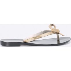 Melissa - Japonki Harmonic Chrome II Ad. Czarne klapki damskie marki Melissa, z materiału. W wyprzedaży za 169,90 zł.