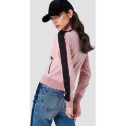 Bluzy sportowe damskie: NA-KD Trend Bluza sportowa z suwakiem – Pink