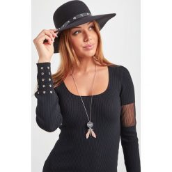 KAPELUSZ PATRIZIA PEPE. Kapelusze damskie Patrizia Pepe, bez wzorów, eleganckie. Za 789,00 zł.