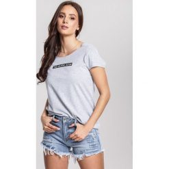 Szaro-Czarny T-shirt Myself. T-shirty damskie other. Za 44,99 zł.