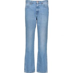 Dżinsy - Boyfriend fit - w kolorze błękitnym. Niebieskie jeansy damskie Wrangler, l. W wyprzedaży za 175,95 zł.