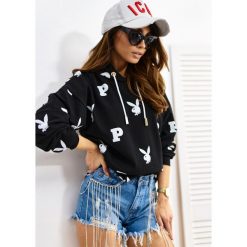 Bluza Bunny Kolor Black Uni. Czarne bluzy damskie LIGARI JEANS, uniwersalny, w paski, z elastanu, bez rękawów, z kapturem. Za 139,00 zł.