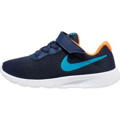 Nike buty chłopięce Tanjun (TD) 844868-408 33 niebieskie. Niebieskie buty chłopięce sportowe Nike, bez zapięcia. Za 169,00 zł.