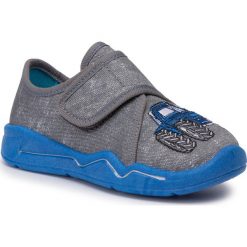 Kapcie SUPERFIT - 5-00298-20 M Grau. Szare sandały chłopięce Superfit, z tworzywa sztucznego, bez zapięcia. Za 129,00 zł.