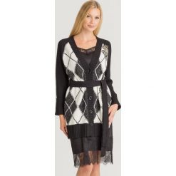 KARDIGAN Twinset. Czarne swetry damskie Twinset, s, z aplikacjami, z kaszmiru. Za 1349,00 zł.