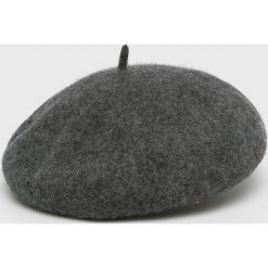Answear - Beret. Szare czapki damskie ANSWEAR, bez wzorów, z wełny. W wyprzedaży za 44,90 zł.