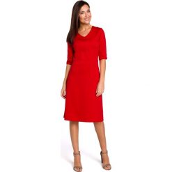 Czerwona Sukienka Midi O Kroju Litery A z Rękawami do Łokcia. Czerwone sukienki damskie Molly.pl, s, bez wzorów, z dzianiny, eleganckie, z klasycznym kołnierzykiem, bez rękawów, midi, w kształcie a. Za 169,90 zł.
