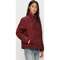 Adidas Originals - Kurtka. Różowe kurtki damskie adidas Originals, bez wzorów, z poliesteru, krótkie. Za 499,90 zł.