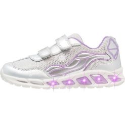 Geox SHUTTLE GIRL Tenisówki i Trampki silver/lilac. Szare trampki dziewczęce Geox, z materiału. Za 269,00 zł.