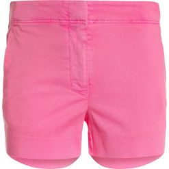 J.CREW FRANKIE STRETCH Szorty flash pink. Czerwone spodenki dziewczęce marki J.CREW, z elastanu. Za 129,00 zł.