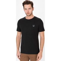 Jack & Jones Denim Koszulka Czarny. Czarne podkoszulki męskie Jack & Jones, s, z haftami, z bawełny, z krótkim rękawem. Za 64,95 zł.