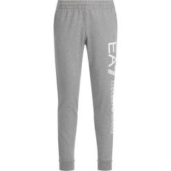 Spodnie dresowe EA7 Emporio Armani 8NPPC1 PJ05Z 3908. Szare jeansy męskie EA7 Emporio Armani, m, bez wzorów. W wyprzedaży za 279,00 zł.