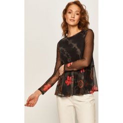 Desigual - Bluzka. Czarne bluzki damskie Desigual, na co dzień, s, bez wzorów, z elastanu, casualowe, z okrągłym kołnierzem, z długim rękawem. W wyprzedaży za 159,90 zł.