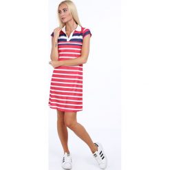 Sukienka polo w pasy czerwono-granatowe 7578. Czerwone sukienki damskie Fasardi, s, bez wzorów, polo, bez rękawów. Za 59,00 zł.