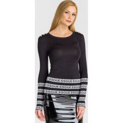 SWETER GUENDA Guess. Czarne swetry damskie Guess, s, z aplikacjami, z dzianiny. Za 229,50 zł.