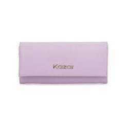 Skórzany portfel w kolorze wrzosowym - (S)19 x (W)9,5 cm. Fioletowe portfele damskie Kazar, bez wzorów, ze skóry. W wyprzedaży za 269,95 zł.